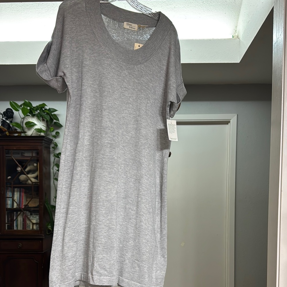 Allison Brittney Gray Casual Mini Shirt with Short Cuffed Sleeves
